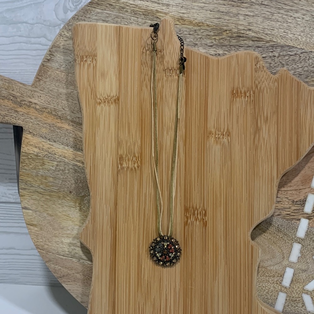 Lia Sophia necklace